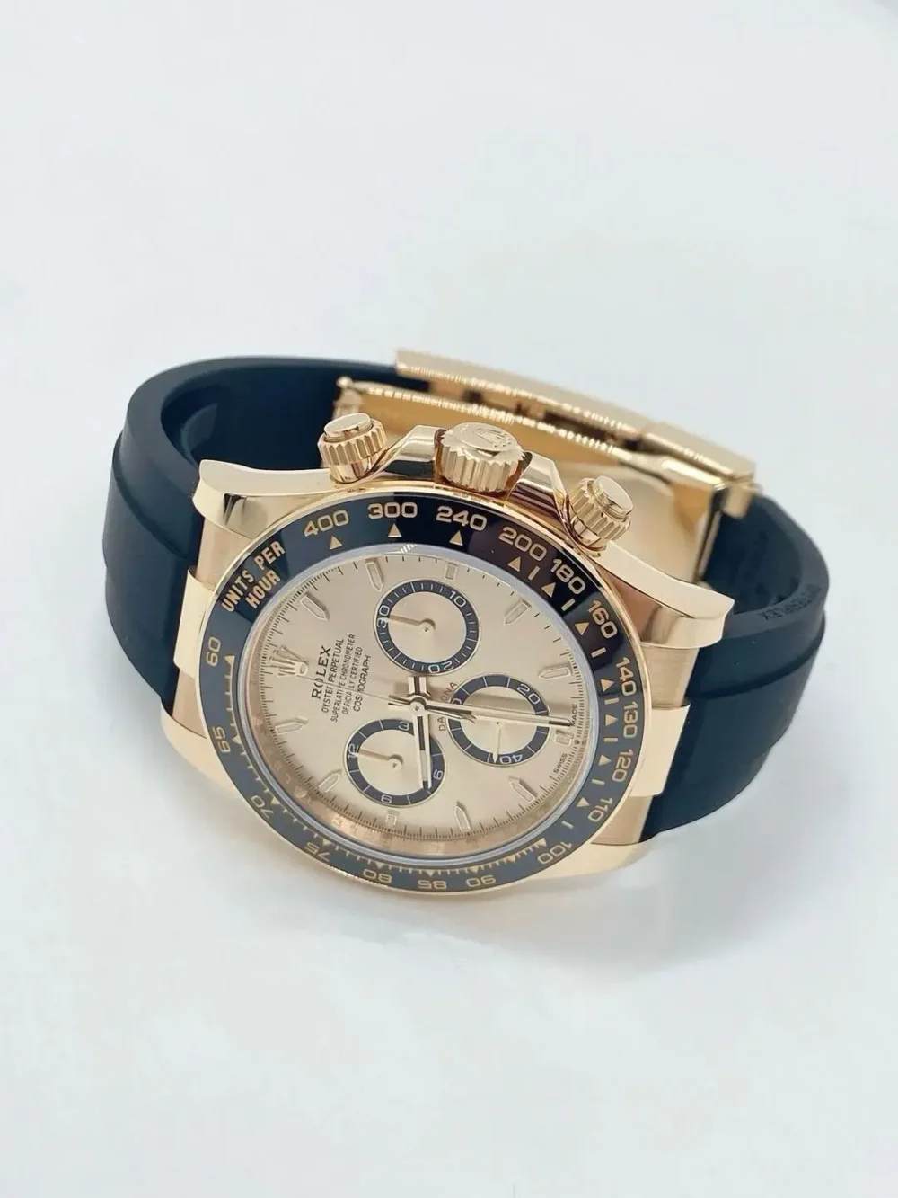 D Cosmograph Daytona Yellow Gold Champagne Dial with Oysterflex Bracelet