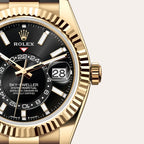 B Sky-Dweller Oysterflex, 18K Yellow Gold, Black Index Dial 42 mm