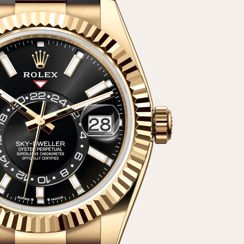 B Sky-Dweller Oysterflex, 18K Yellow Gold, Black Index Dial 42 mm