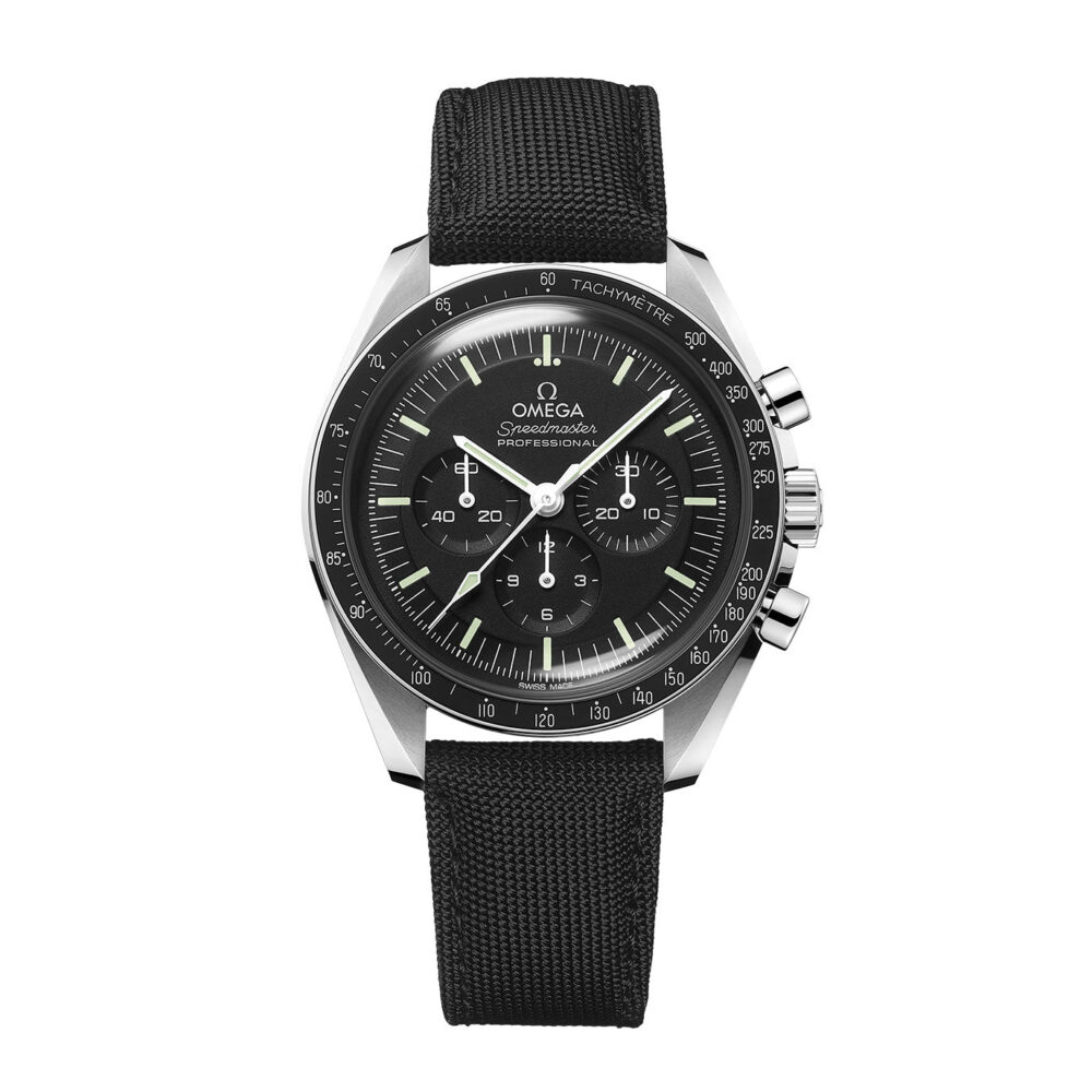 Speedmaster Moonwatch Professional 42 mm, steel on coated nylon fabric strap