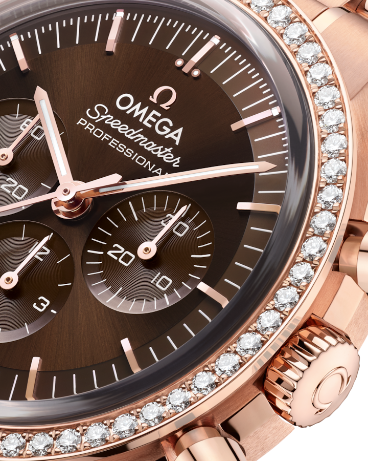 Speedmaster Moonwatch Professional 42 mm, Sedna™ gold on Sedna™ gold