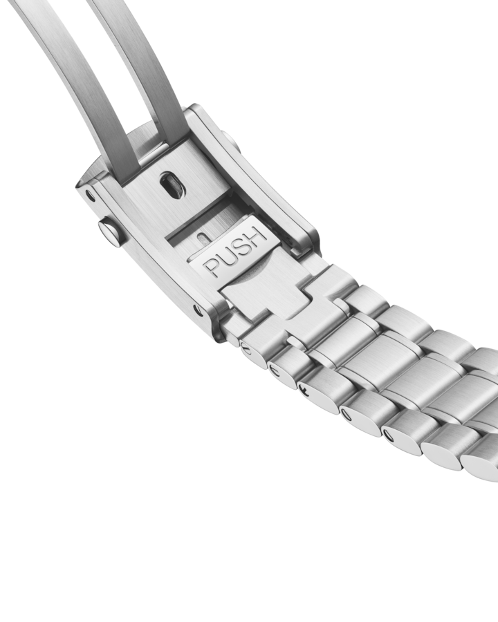 Speedmaster Racing 44.25 mm, steel on steel