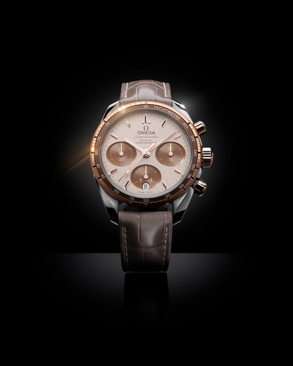 Speedmaster 38 38 mm, steel ‑ Sedna™ gold on leather strap