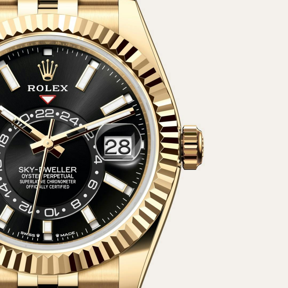 Rolex Sky-Dweller Oyster, 42 mm, yellow gold