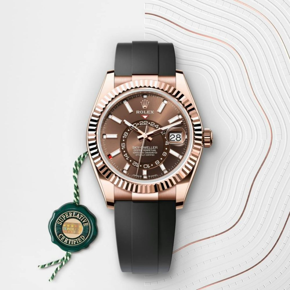 C Rolex Sky-Dweller 18K Rose Gold, Chocolate Index Dial, Oysterflex Bracelet, 42 mm