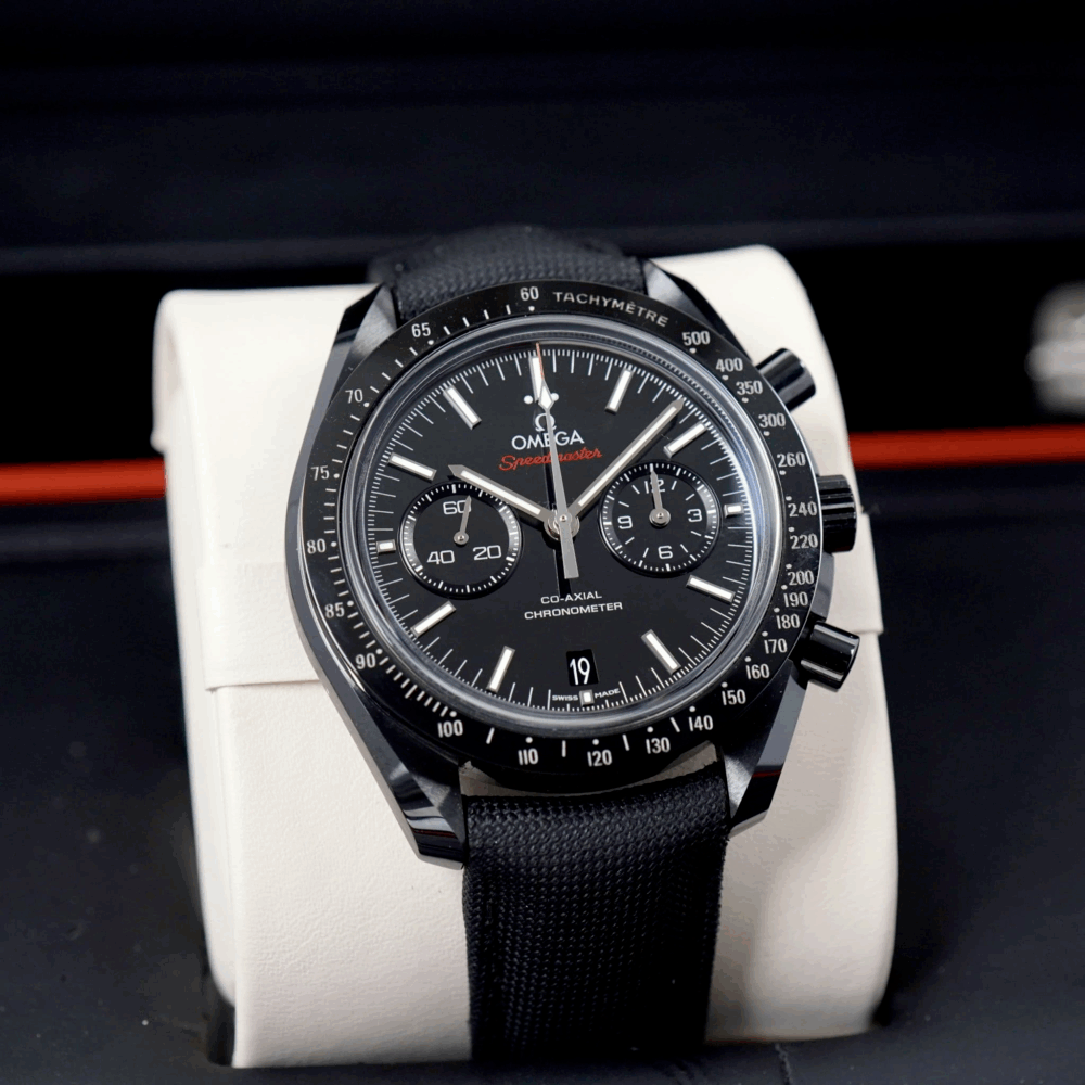 Speedmaster Dark Side of the Moon 44.25 mm, black ceramic on coated nylon fabric strap