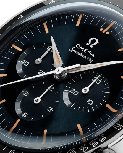 Speedmaster First OMEGA in Space 39.7 mm, steel on leather strap