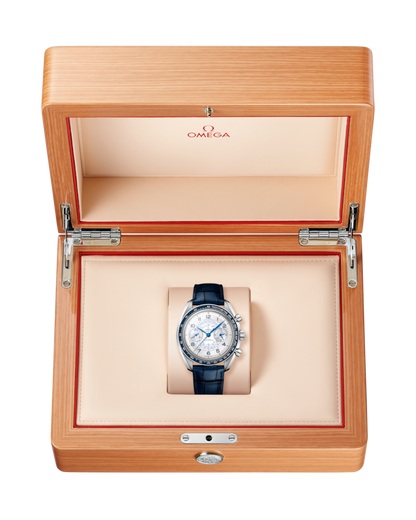 Speedmaster Chronoscope 43 mm, steel on leather strap