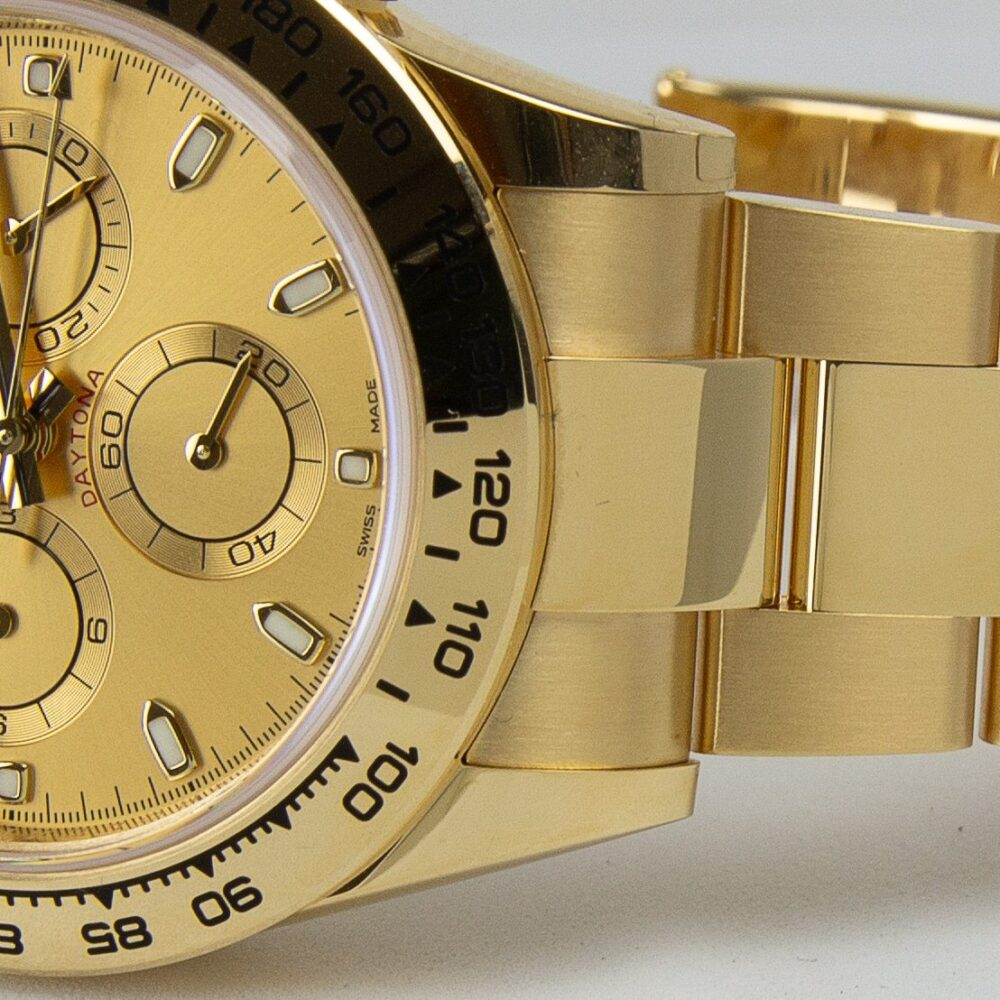 Rolex Oyster Perpetual Cosmograph Daytona 18kt Yellow Gold