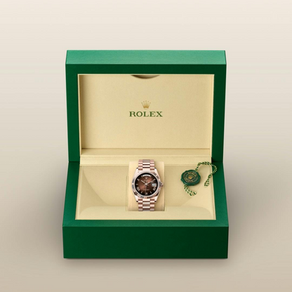 A- Rolex Day-Date 36 Oyster, 36 mm, Everose gold