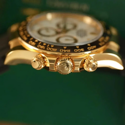 Rolex Cosmograph Daytona Yellow Gold White Dial with Oysterflex Bracelet