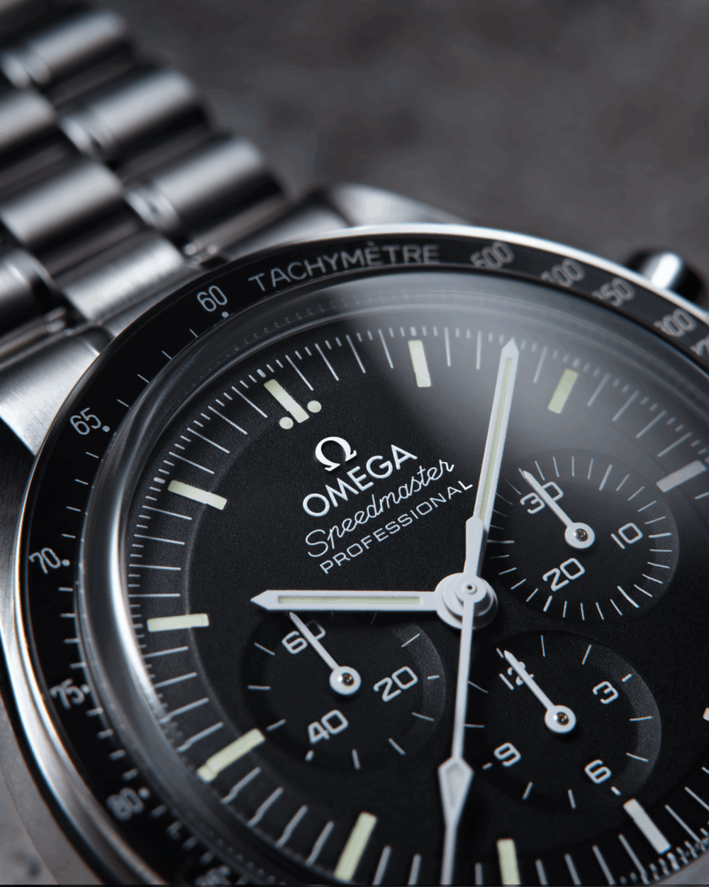 A- Speedmaster Moonwatch Professional 42 mm, steel on steel