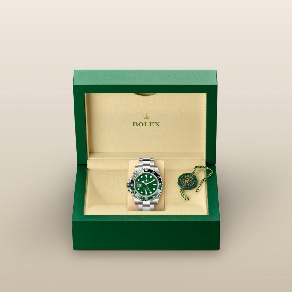 Rolex GMT-Master II Oyster, 40 mm, white gold