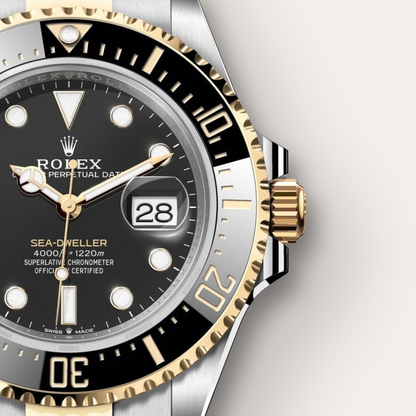 Rolex Sea-Dweller Oyster, 43 mm, Oystersteel and yellow gold