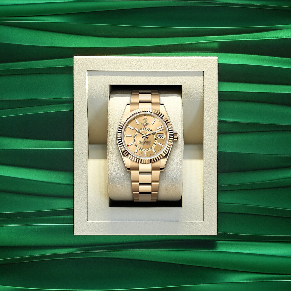 Rolex Sky-Dweller, 42mm, 18k Yellow Gold