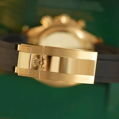 Rolex Cosmograph Daytona Yellow Gold White Dial with Oysterflex Bracelet
