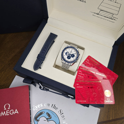 B- Speedmaster Anniversary Series 42 mm, steel on coated nylon fabric strap