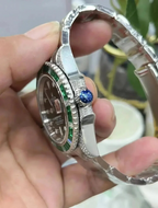 Submariner Date, 18K White Gold Diamonds Emerald