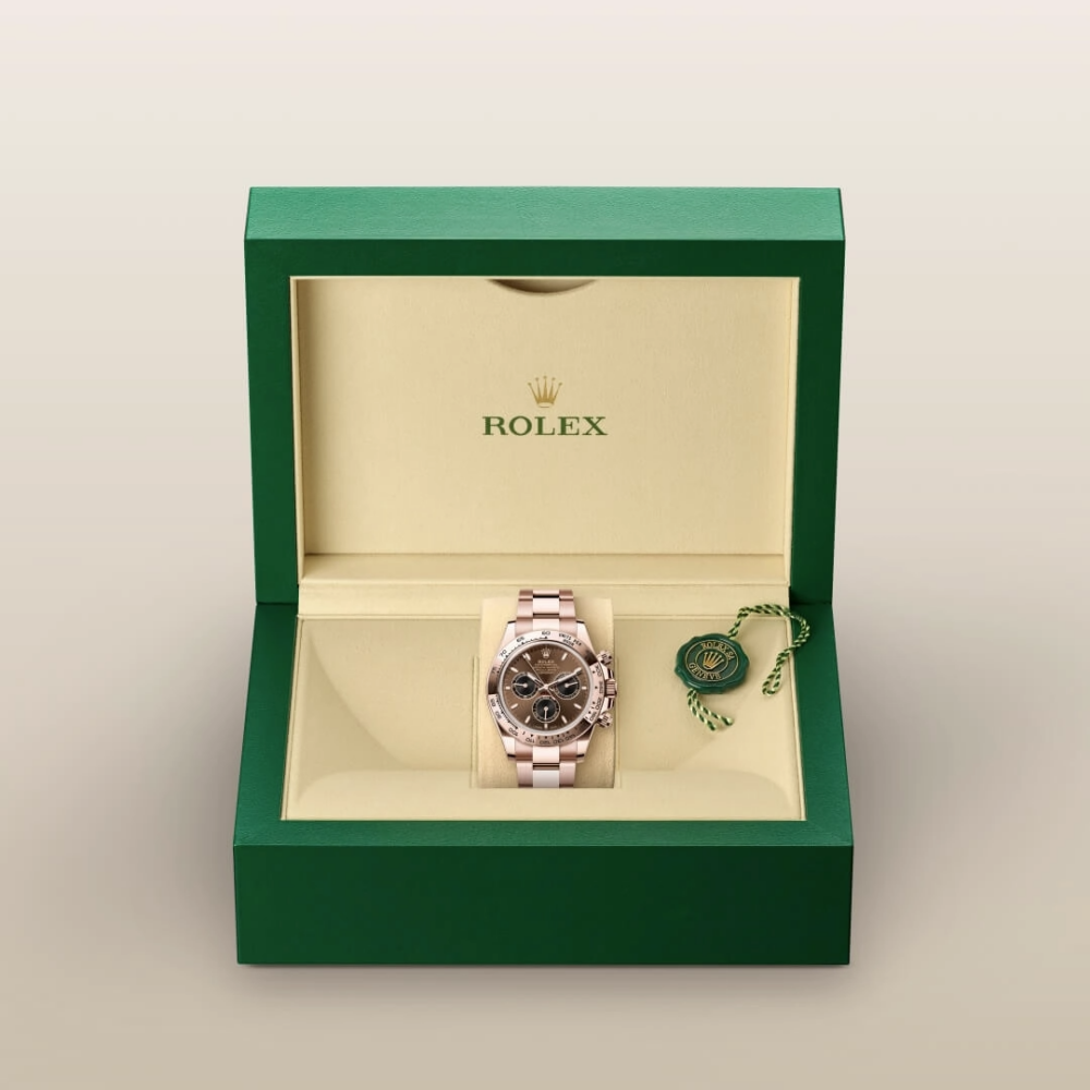 A- Cosmograph Daytona Oyster, 40 mm, Everose gold