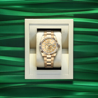 Sky-Dweller, 42mm, 18k Yellow Gold